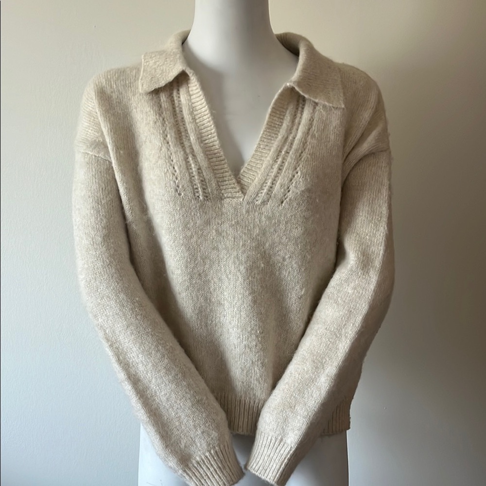 Sud express Collar Cozy Beige Knit Sweater